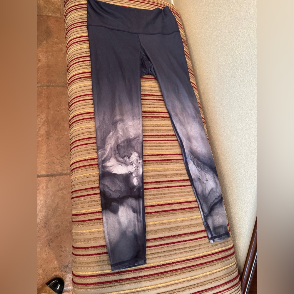 Stylish Gray Leggings